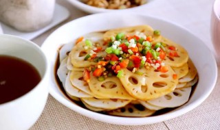 凉拌藕片的经典做法 掌握这些技巧凉拌藕片比饭店做的还好吃