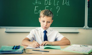 孩子6周岁上学好还是7周岁上学好 孩子6周岁上学好还是7周岁上学有什么利弊