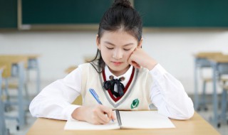 孩子发脾气不写作业怎么办呢 怎么对待孩子发脾气不写作业