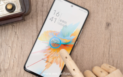 中兴axon30屏下摄像手机怎么样2