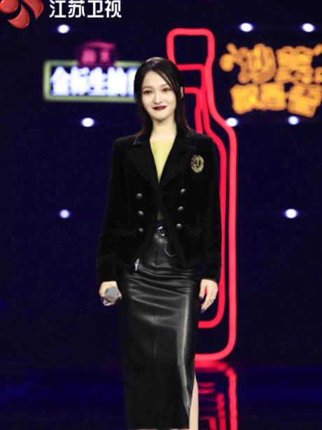 江苏卫视《蒙面唱将猜猜猜》打造全龄音乐盛会