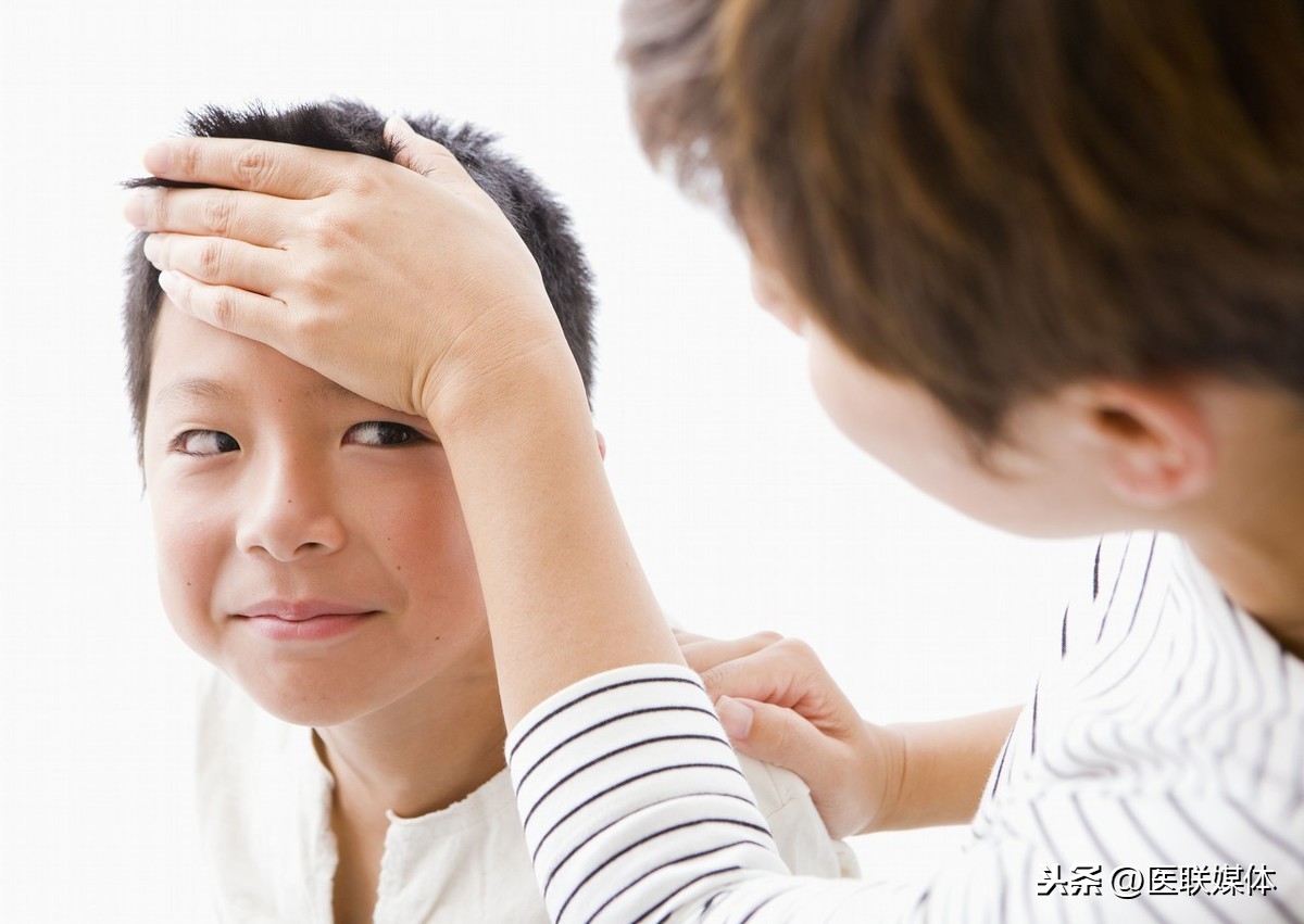 是什么原因导致(头痛是什么原因引起的?有这5种头痛情况，最好就医检查)