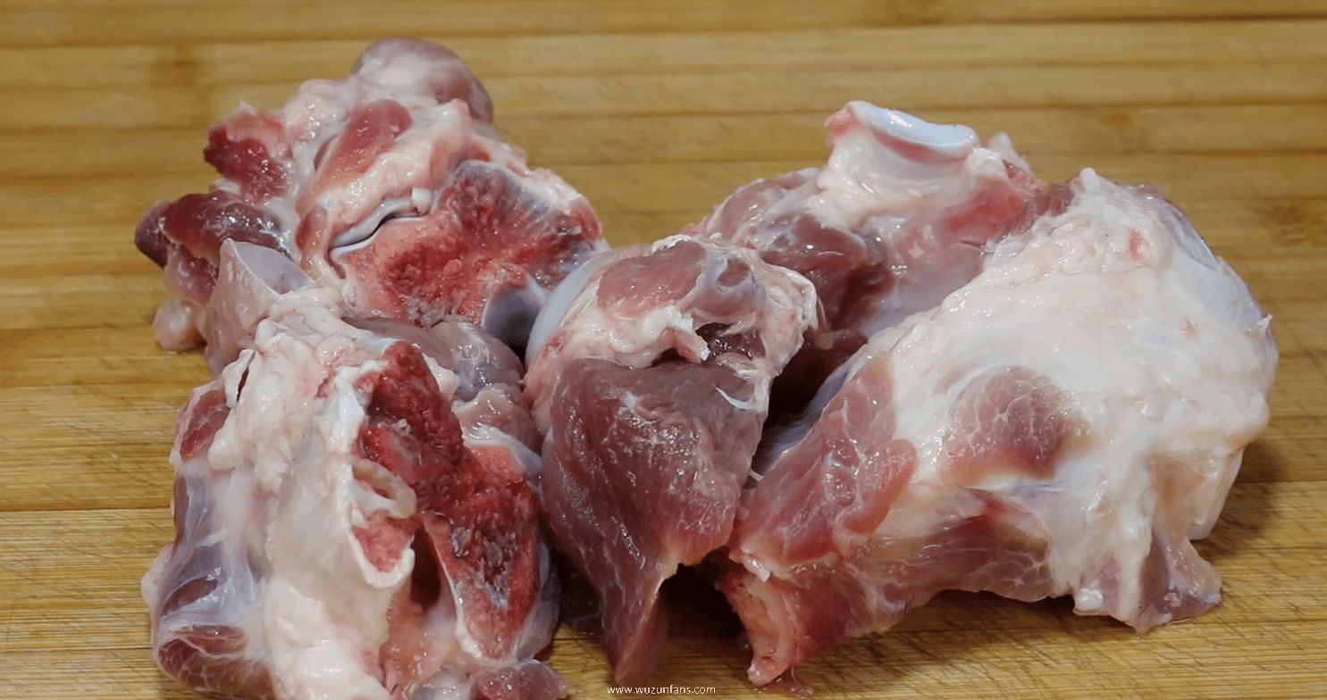 炖骨头汤窍门 饭店不外传的秘方