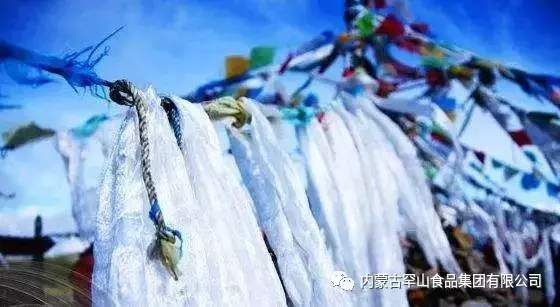 哈达为什么不能带回家（蒙古族五种颜色哈达的意义）