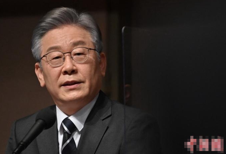 韩国共同民主党党首李在明绝食抗议，再次前往检察厅接受调查