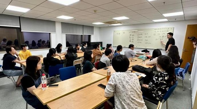 上海市民艺术夜校：打造多彩生活的新平台